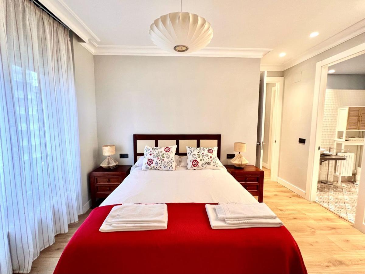 Ferienwohnung Housing Leon Gran Via Luxe Exterior foto